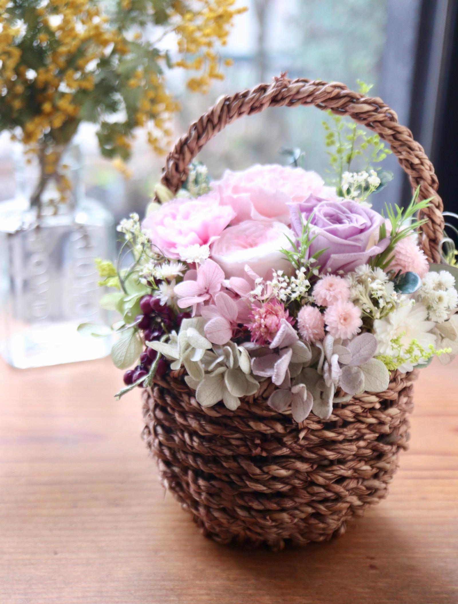 プリザーブドフラワー草花のナチュラルアレンジ🧺［受注制作］［敬老の日＊母の日＊フラワーギフト＊大人可愛いアレンジ］