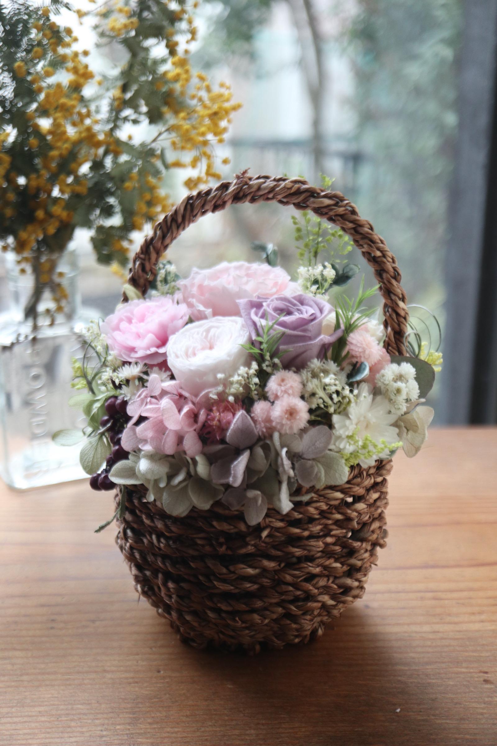 プリザーブドフラワー草花のナチュラルアレンジ🧺［受注制作］［敬老の日＊母の日＊フラワーギフト＊大人可愛いアレンジ］ | 2枚目